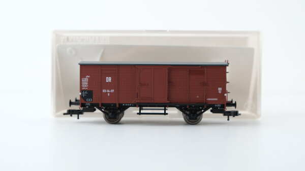 Fleischmann H0 5757K Gedeckter Güterwagen 03-14-07 DR