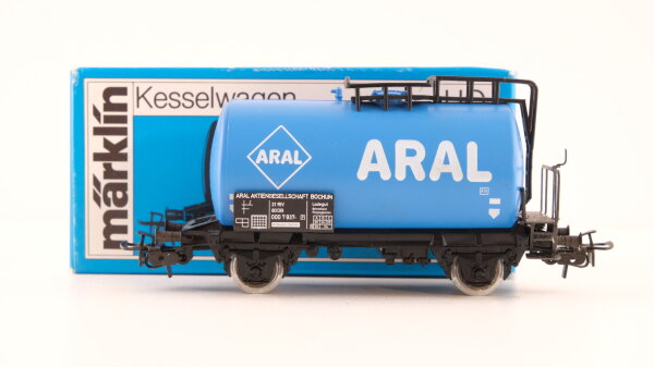 Märklin H0 4646 Mineralöl-Kesselwagen ARAL  Einheitskesselwagen der DB