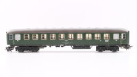 Märklin H0 4052 Reisezugwagen (Schnellzugwagen, 51 80 22-40 224-3) 2.Kl. Büm 232 der DB