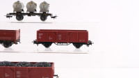 Märklin H0 Konvolut Hochbordwagen (teilw. mit Normschacht, ohne Kupplung), Behältertragewagen mit Silos (VTG), DB