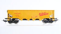 Unbekannt H0 Konvolut Gedeckter Güterwagen (Canadian National), Selbstentladewagen (Union Pacific)