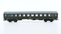 Prefo H0 5452522/426/00066 Reisezugwagen beleuchtet DR...