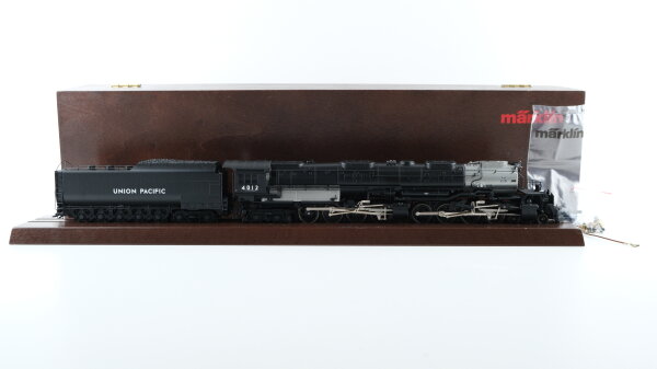 Märklin H0 37996 Schlepptenderlokomotive Reihe 4000 der UP Wechselstrom Digital Mfx+