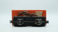 Märklin H0 4613 Autotransportwagen mit Pkw  Off 52  Laaes 541 der DB