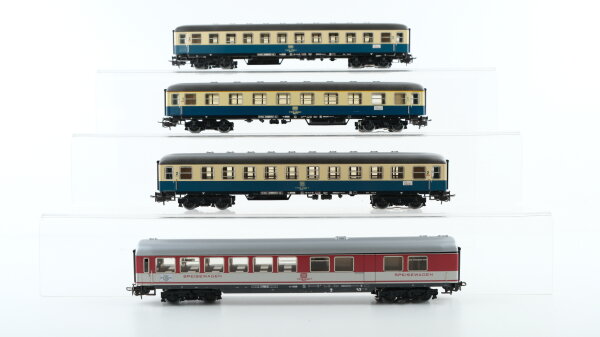 Märklin H0 Konvolut Personenwagen Abteilwagen 2.Kl., Speisewagen, Abteilwagen 1.Kl. DB