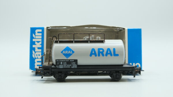 Märklin H0 4440 Mineralöl-Kesselwagen (ARAL, grauer Kessel) Einheitskesselwagen der DB