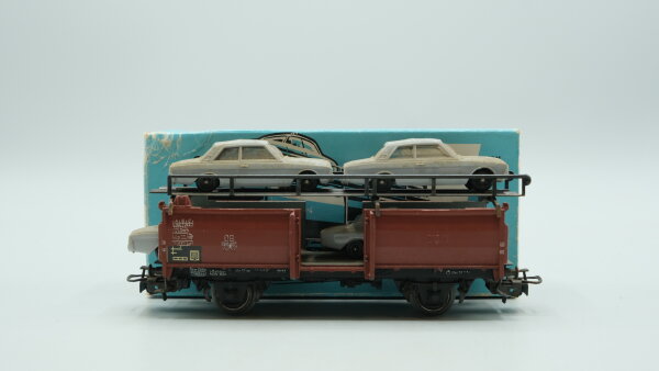 Märklin H0 4613 Autotransportwagen mit Pkw  Off 52  Laaes 541 der DB