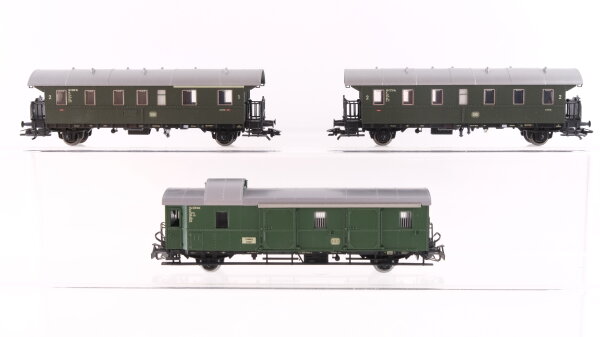 Märklin H0 Konvolut Personenwagen Donnerbüchse 2.Kl., 2.+1.Kl., Gepäckwagen DB