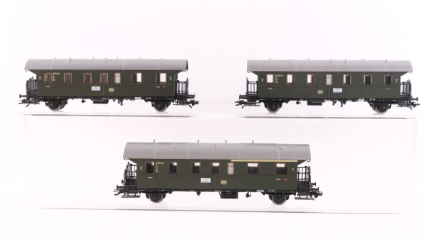 Märklin H0 Konvolut Personenwagen Donnerbüchse 2.Kl., 2.+1.Kl. DB