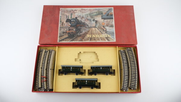 Märklin H0 3100 Personenzug mit Gleisoval M-Gleis Wechselstrom (unvollständig)