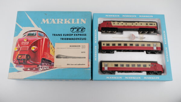 Märklin H0 3070 Dieseltriebzug RAm 1 der SBB / DE 1000 der NS Wechselstrom Analog (Richtungswechsel Defekt)