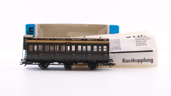 Märklin H0 4206 Abteilwagen mit Bremserhaus (1272) 1.Kl. A3 der KPEV