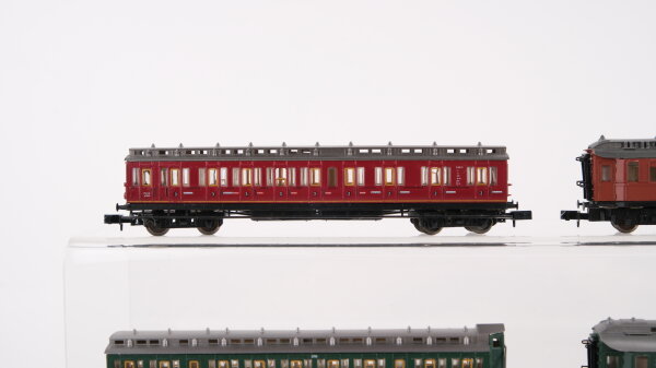 Arnold N Konvolut Personenwagen  3.Kl. BR 2709, 2,+3,Kl. BR ES80 02, 1,+2,Kl. Berlin, Speisewagen DRG, u.a.