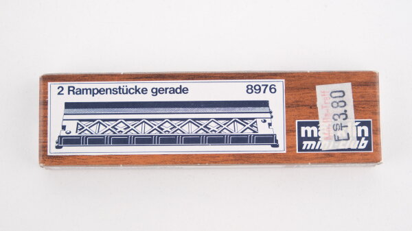 Märklin Z 8976 mini-club 2 Rampenstücke gerade, 110 mm