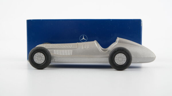 Märklin 6080016300 Mercedes-Benz Collection Classic Rennabteilung W154 Rennwagen Nr. 61