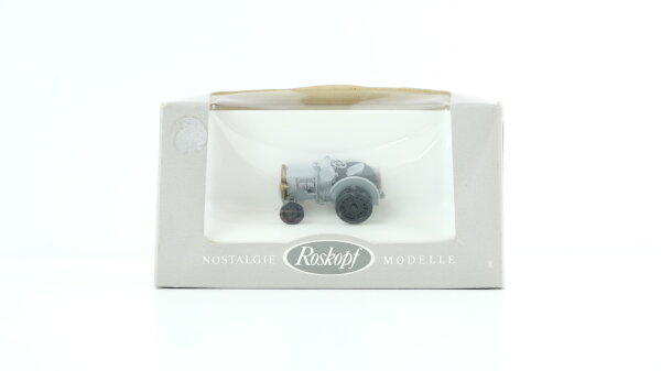 Roskopf H0 290 Nostalgie-Modelle Hanomag-Schlepper