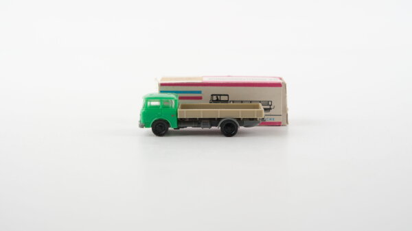 VEB Berlinplast N 5457963/399/010 LKW-Skoda mit Ladefläche