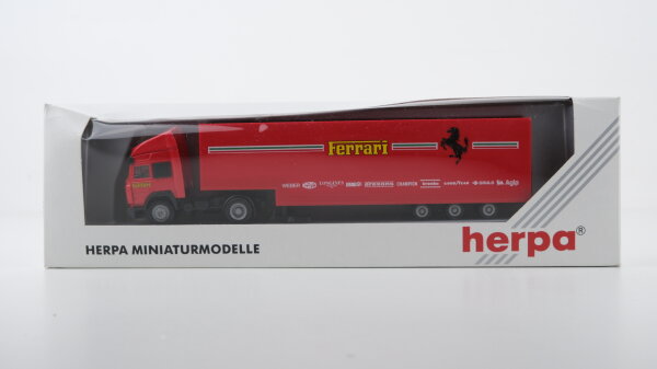 Herpa H0 141642 Iveco Sattelzug Renntransport Ferrari rot