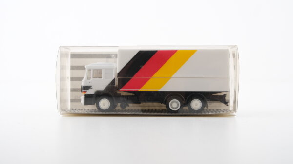 Herpa H0 0083 MAN F90 Koffer-LKW im Flaggen-Design Deutschland