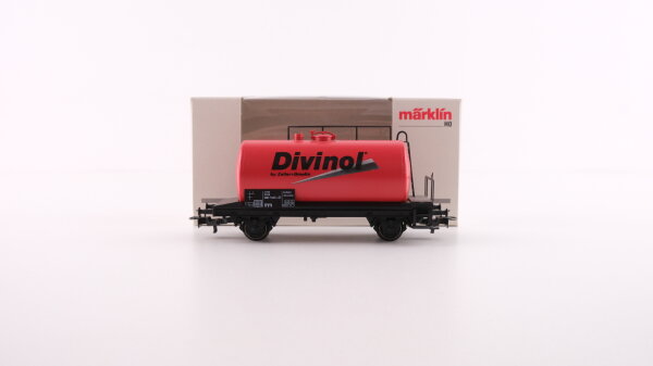 Märklin H0 94118 Mineralöl-Kesselwagen Divinol  Einheitskesselwagen der DB