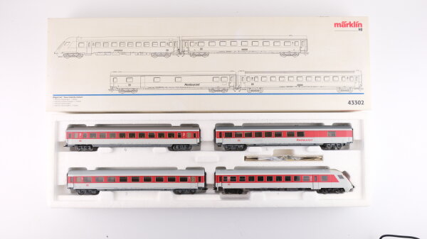 Märklin H0 43302 Wagen-Set "Neue InterCity-Farben" der DB AG Wechselstrom