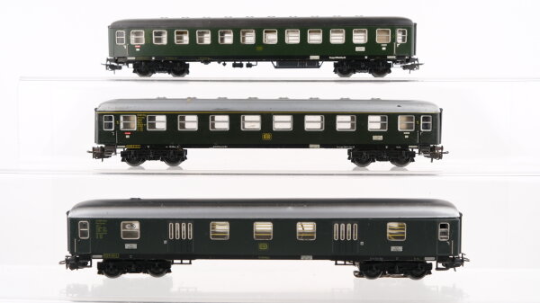 Märklin H0 Konvolut Personenwagen, Packwagen, grün, DB