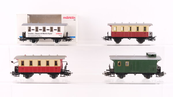 Märklin H0 Konvolut Personenwagen rot/beige, Personenwagen weiss (märklin - Schalten + Steuern mit Märklin Digital), Personenzugbegleitwagen, Länderbahn