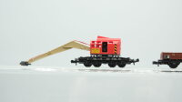 Minitrix N Konvolur Güterwagen Silowagen 4-achsig, Niederbordwagen, Schwerlastwagen 4-achsig (Rungen defekt), Kranwagen rot mit Niederbordwagen braun, Rungenwagen DB, u.a.