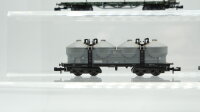 Minitrix N Konvolur Güterwagen Silowagen 4-achsig, Niederbordwagen, Schwerlastwagen 4-achsig (Rungen defekt), Kranwagen rot mit Niederbordwagen braun, Rungenwagen DB, u.a.