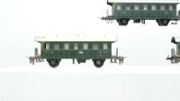 Unbekannt H0 Konvolut Personenwagen Donnerbüchsen mit Fenster grün