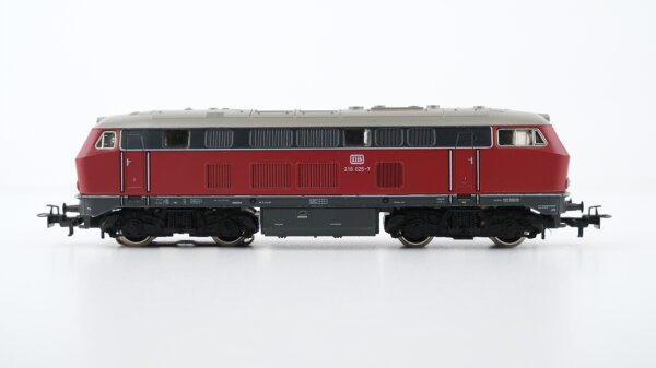 Märklin H0 3075 Diesellokomotive BR 216 der DB Wechselstrom Analog