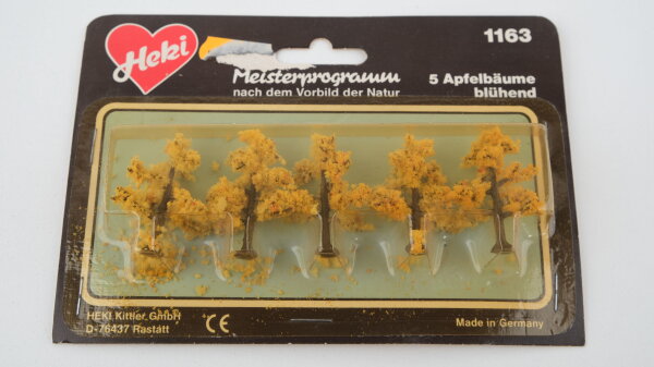Heki 1163 5 Apfelbäume blühend