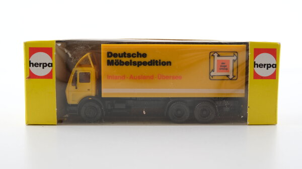 Herpa H0 806390 Mercedes-Benz Koffer-LKW "Deutsche Möbelspedition"