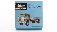 Schuco 5306 Elektro-Fernlenk-LKW