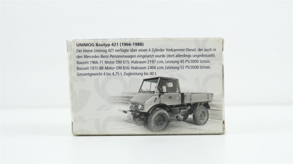 Brekina H0 010596 MB Unimog 421 1966-1989, Weihnachts-Edition 2005