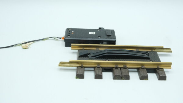 LGB G 1015/1201 Entkupplungsgleis 150mm mit elektrischen Antrieb (gebrauchter Zustand)