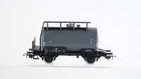 Piko H0 Konvolut Güterwagen Kesselwagen (grau, Shell), Kesselwagen mit Bremserhaus (grau, Ermefer) DR,DB,FS