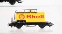 Märklin H0 Konvolut Güterwagen Kesselwagen mit Bremserbühne "Shell,Aral", Kühlwagen "Ecuador Bananas" DB