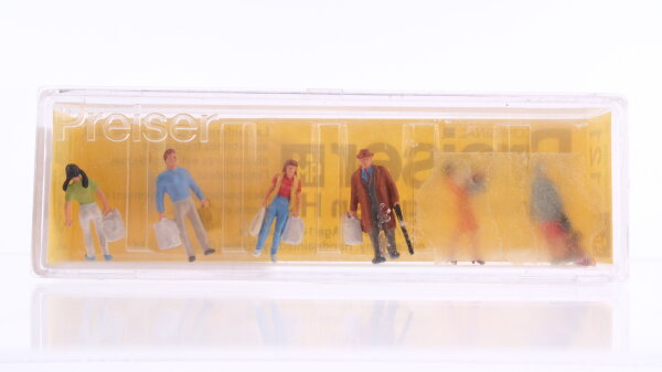 Preiser H0 0121 Einkaufende mit Tüten und Taschen