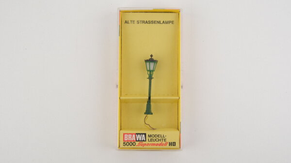 Brawa H0 5000 Alte Straßenlaterne (in Acrylbox)