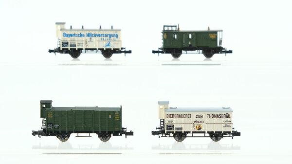 Minitrix N Konvolut Güterwagen Güterwagen mit Bremserhaus, Kühlwagen mit Bremserhaus "Bierbrauerei Thomasbräu, Bayrische Milchversorgung", Güterzugbegleitwagen mit Schiebetüren K.Bay.Sts.B.
