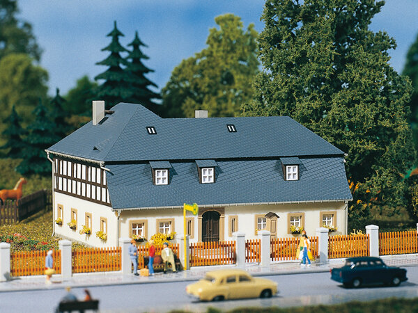 Auhagen H0 11385 Wohnhaus Mühlenweg 1
