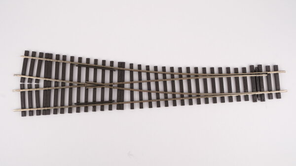 Lenz 0 45032 Weiche rechts, ohne Antrieb (guter Zustand)