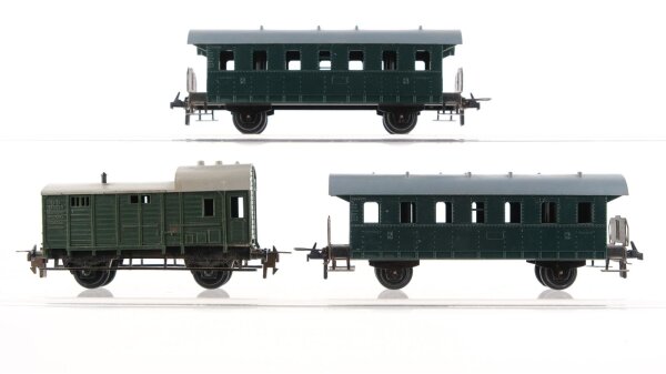 Unbekannt H0 Konvolut Personenwagen Personenzugbegleitwagen Länderbahn/DB
