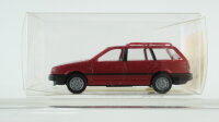 Wiking H0 04213 VW Passat Variant rot