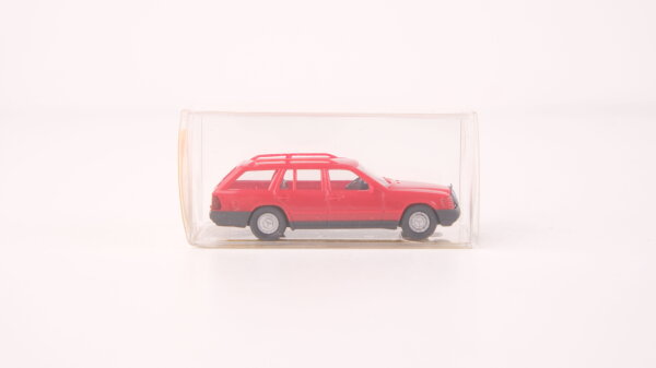 Wiking H0 13154 Mercedes 230 TE Kombi mit Dachreling rot