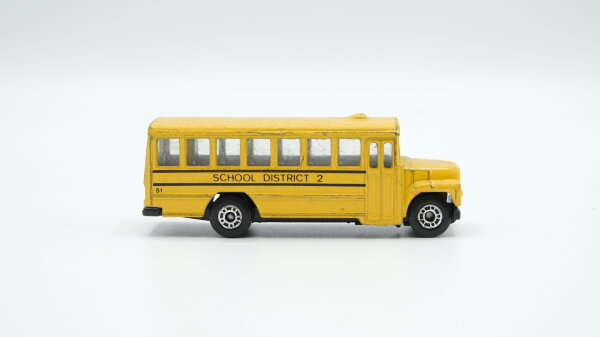 Matchbox School Bus "School District 2" yellow from 1985
