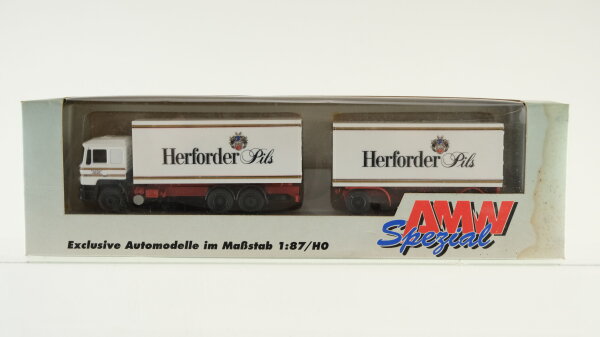 AMW H0 70220 MAN Koffer-Hängerzug Herforder Pils