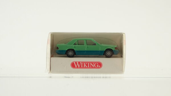 Wiking H0 1530216 Mercedes-Benz 320 E grün