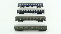 Märklin H0 Konvolut Personenwagen 1.Kl. blau Personenwagen 2.Kl. grün Packwagen grün DB